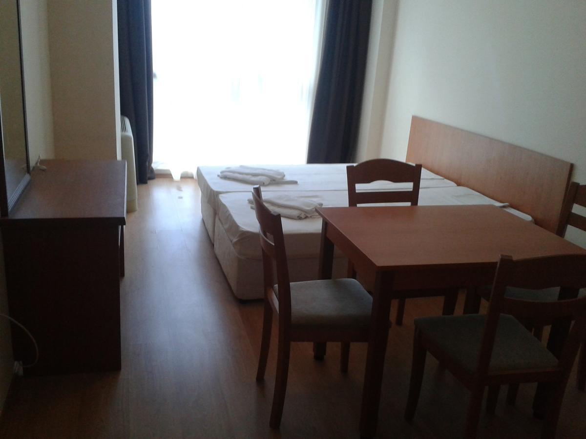 Hotel Seasons 3 阳光海滩 外观 照片